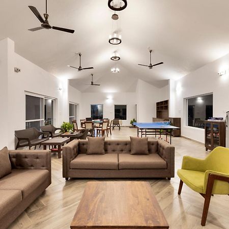 Tusker Trail By Luxunlock Hotel Suntikoppa Exterior photo